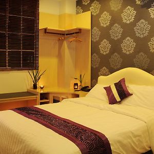 Super Deluxe Room Airport Pickup